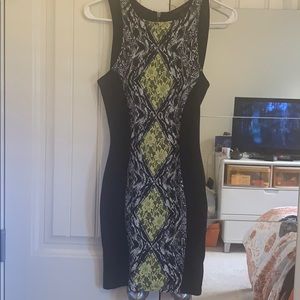 Black and yellow Bodycon mini dress